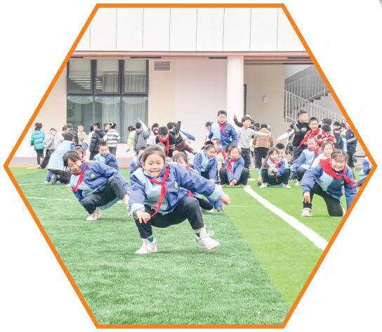 居住生活更舒心 娃娃入学不烦心 民生实事桩桩件件暖人心(图4) 居住生活更舒心 娃娃入学不烦心 民生实事桩桩件件暖人心(图4)
