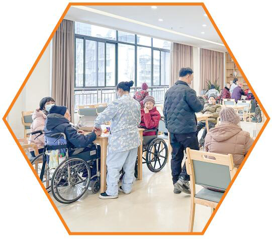 居住生活更舒心 娃娃入学不烦心 民生实事桩桩件件暖人心(图2) 居住生活更舒心 娃娃入学不烦心 民生实事桩桩件件暖人心(图2)
